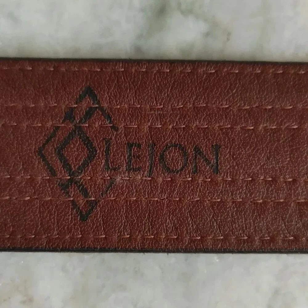 N/A men lejon